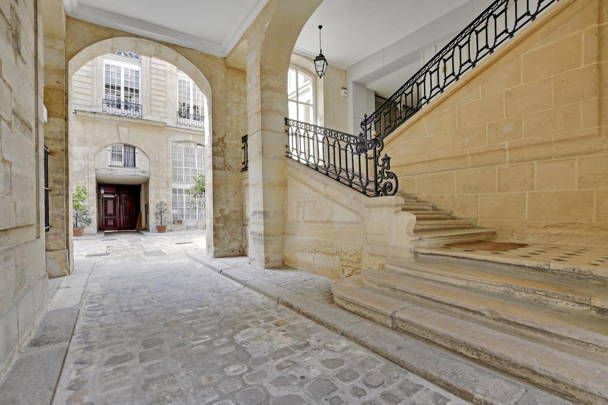 Pick A Flat'S Apartements With Services In Louvre - Rue Des Halles Paris Ngoại thất bức ảnh