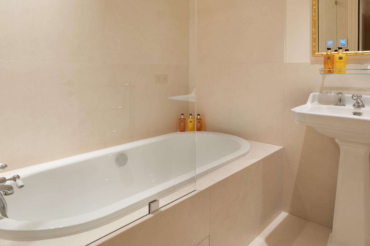 Pick A Flat'S Apartements With Services In Louvre - Rue Des Halles Paris Ngoại thất bức ảnh